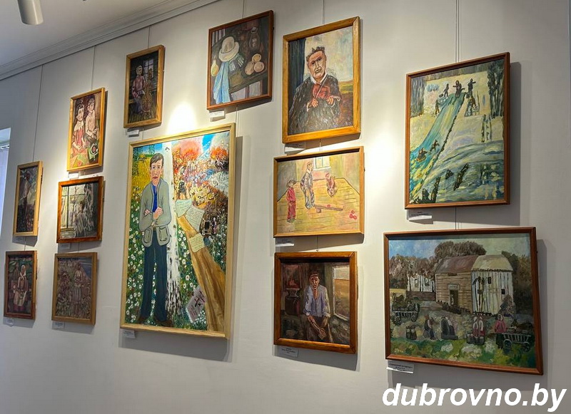 В Дубровенском музее открылась выставка инситного искусства