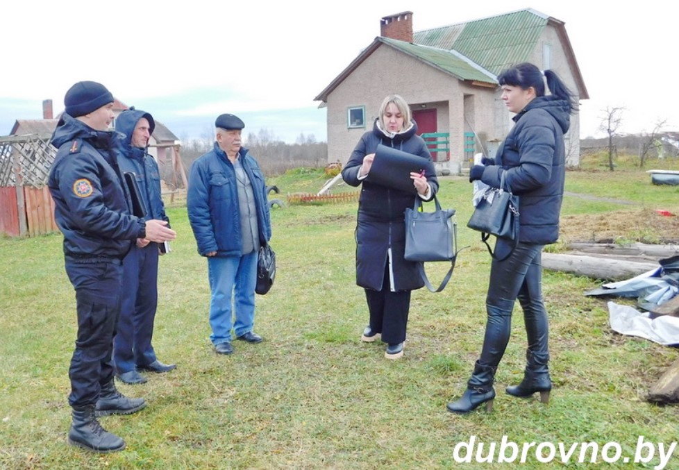 In the Dubro region, raid groups visit families
