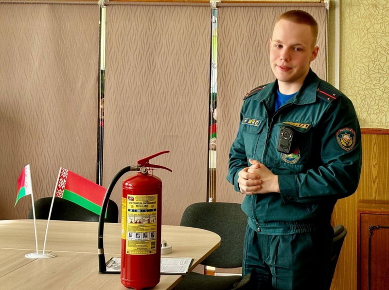 Урок бяспекі ў "Школе сацыяльнага работніка"