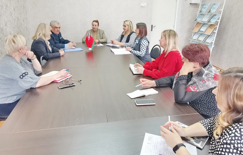У Дуброўне прайшоў прафсаюзны прававы прыём