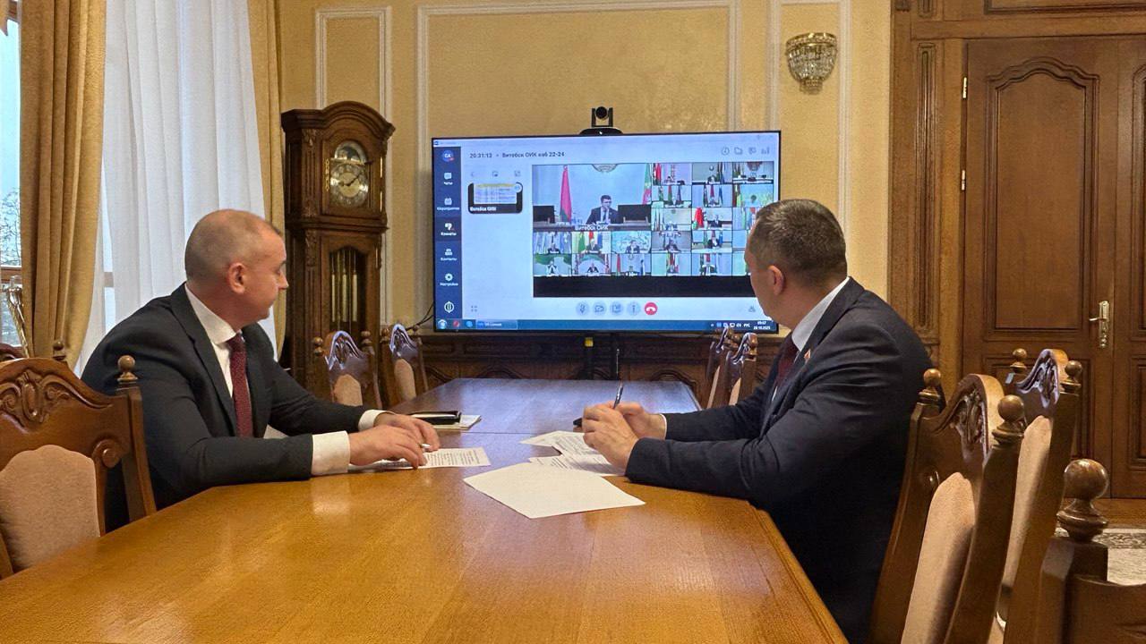 Вопросы наведения порядка в АПК региона обсуждены на селекторном совещании в Витебском облисполкоме