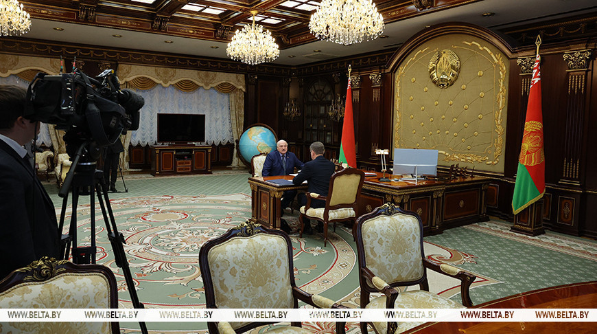 Lukashenko pledges to oversee Minsk’s improvement progress