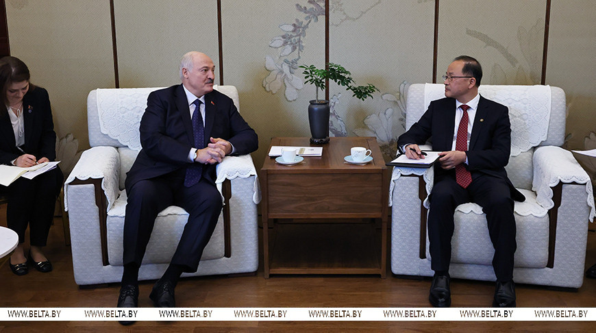 Lukashenko proposes deepening Minsk-Beijing cooperation in higher education