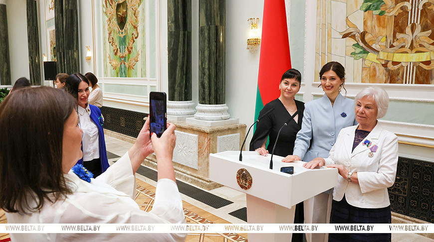 ‘It was a dream’: Minsk Oblast women visit Palace of Independence